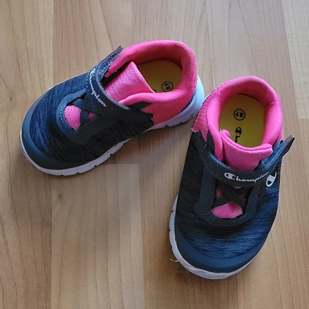Champion Girls First Walking Shoes Sneaker Munchkin Pink Grey Active Size 4M